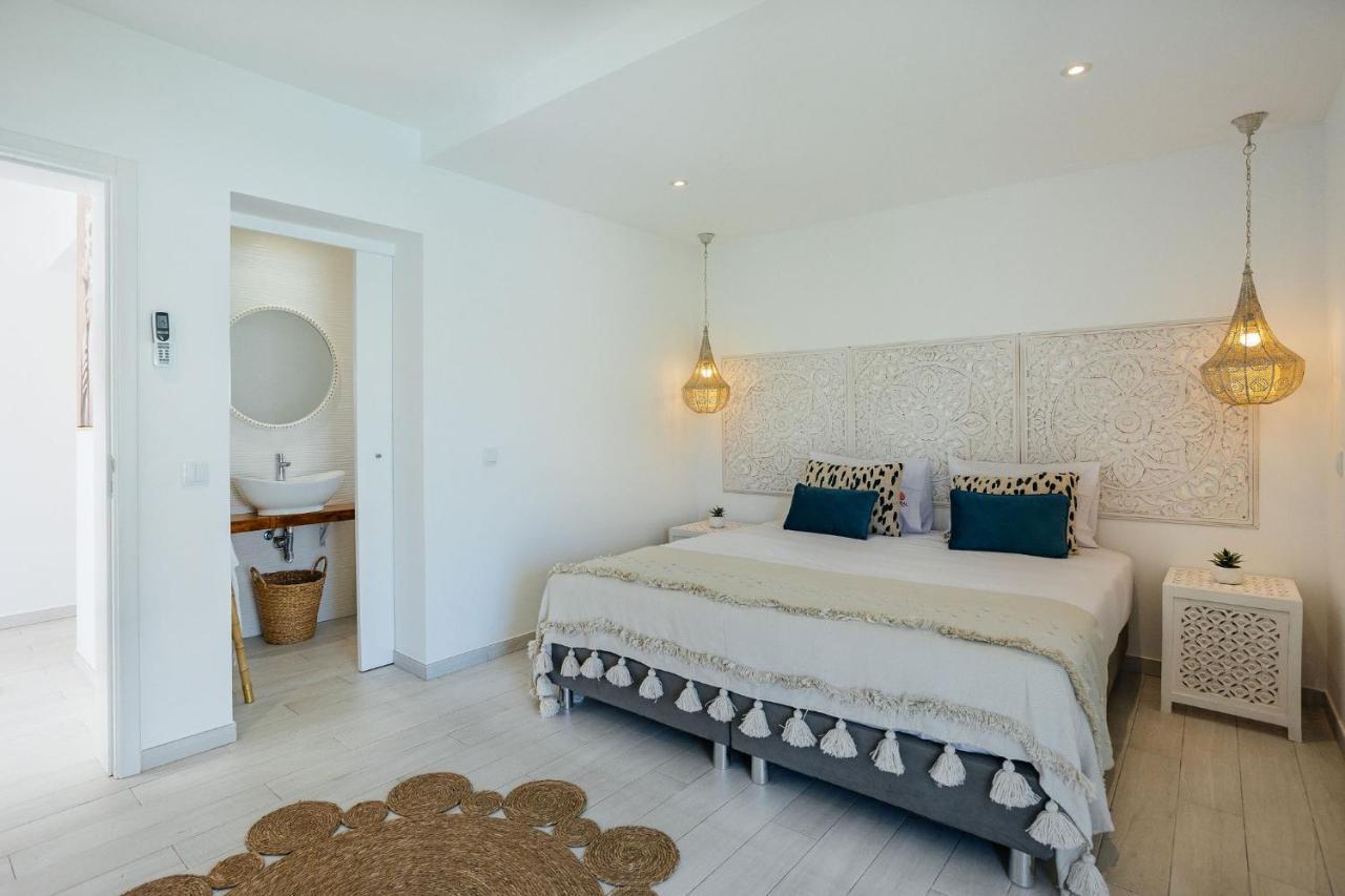 Coral Boutique Suites อัลบูเฟรา ภายนอก รูปภาพ