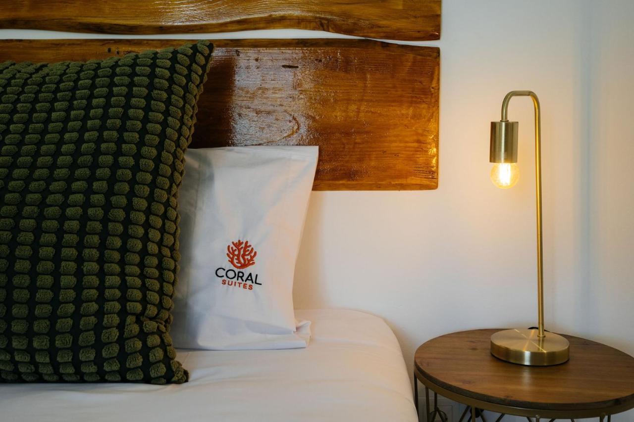 Coral Boutique Suites อัลบูเฟรา ภายนอก รูปภาพ