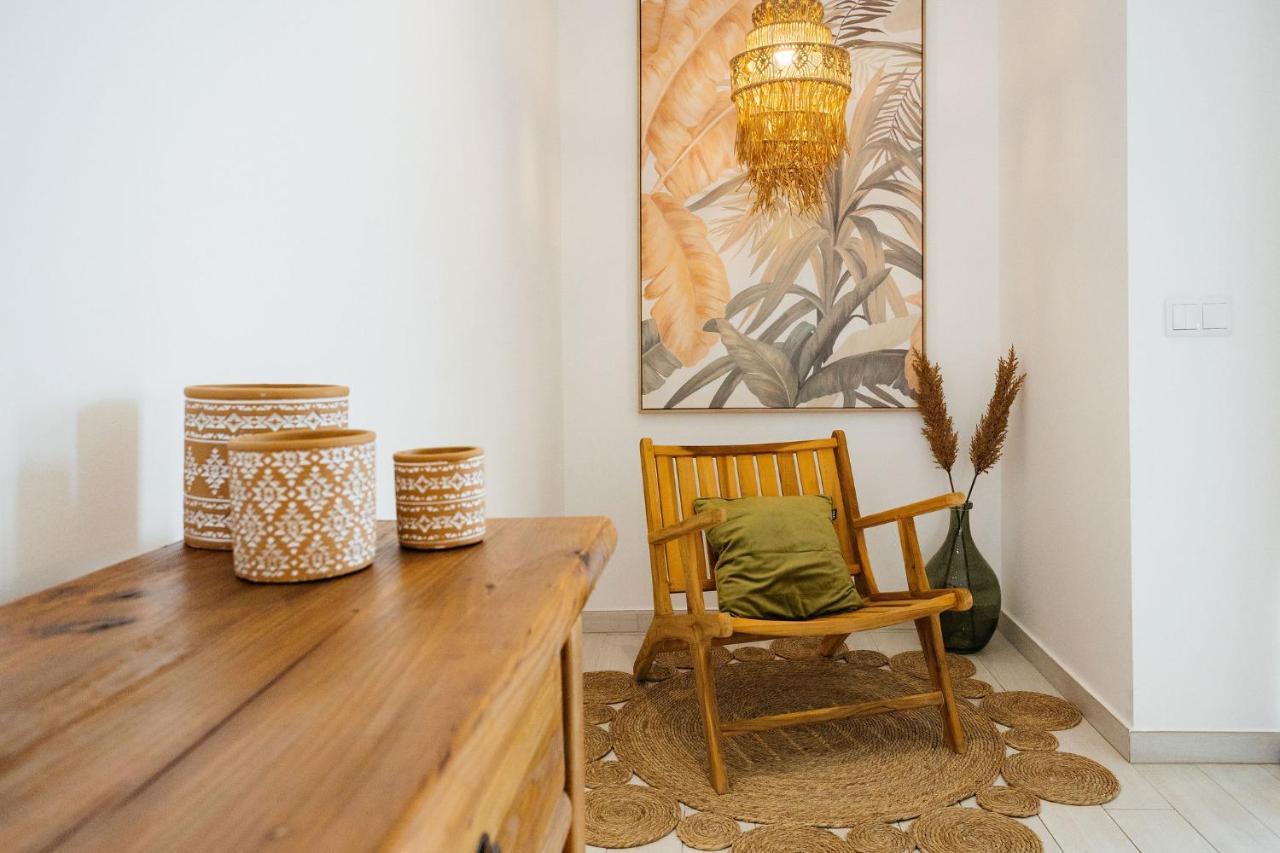 Coral Boutique Suites อัลบูเฟรา ภายนอก รูปภาพ