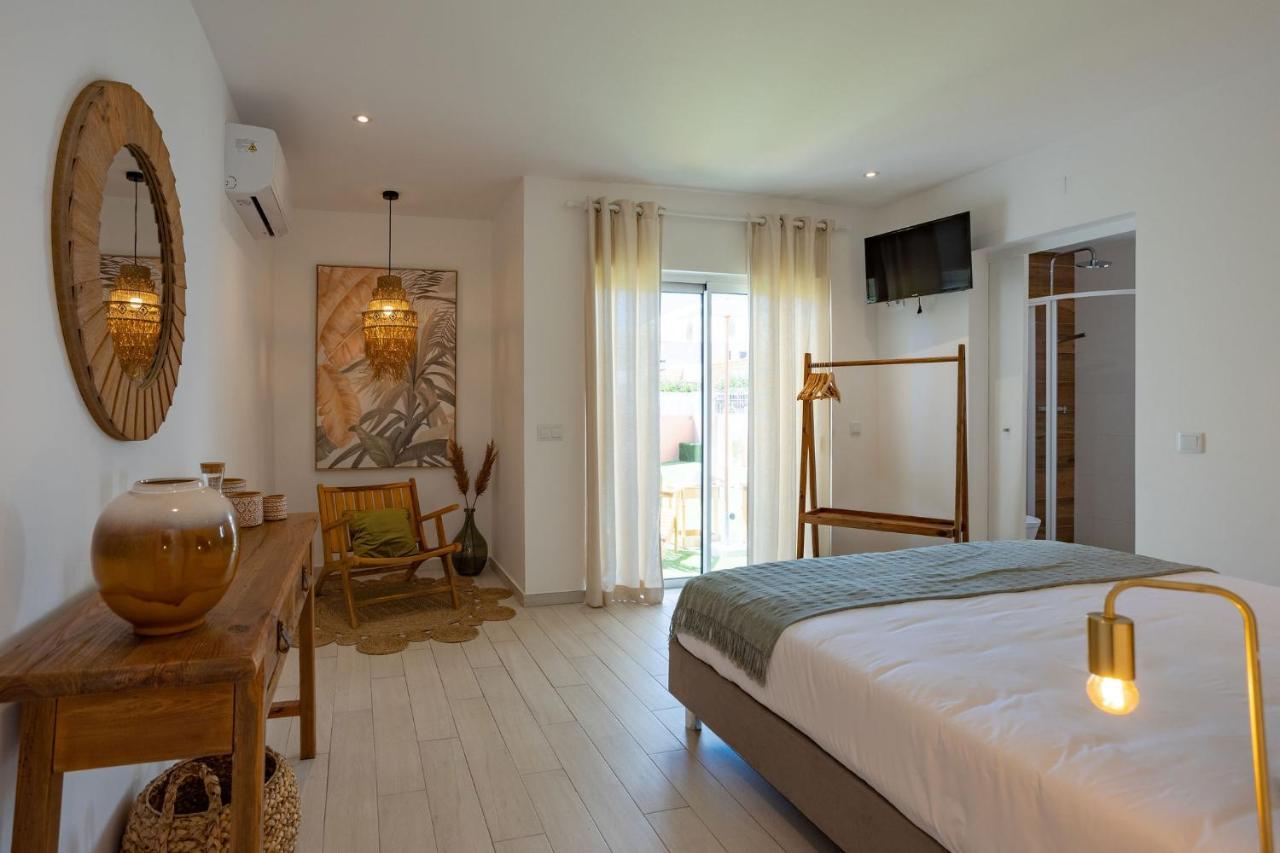 Coral Boutique Suites อัลบูเฟรา ภายนอก รูปภาพ