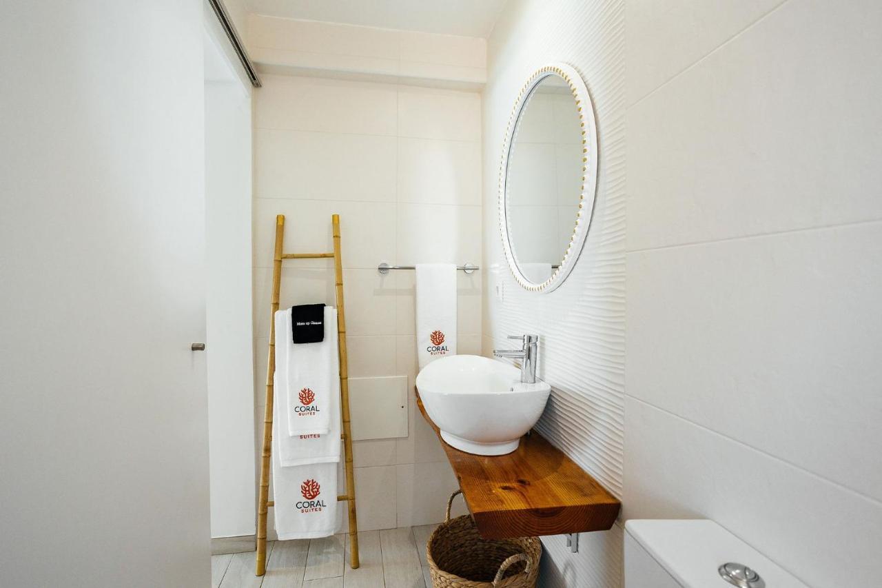 Coral Boutique Suites อัลบูเฟรา ภายนอก รูปภาพ
