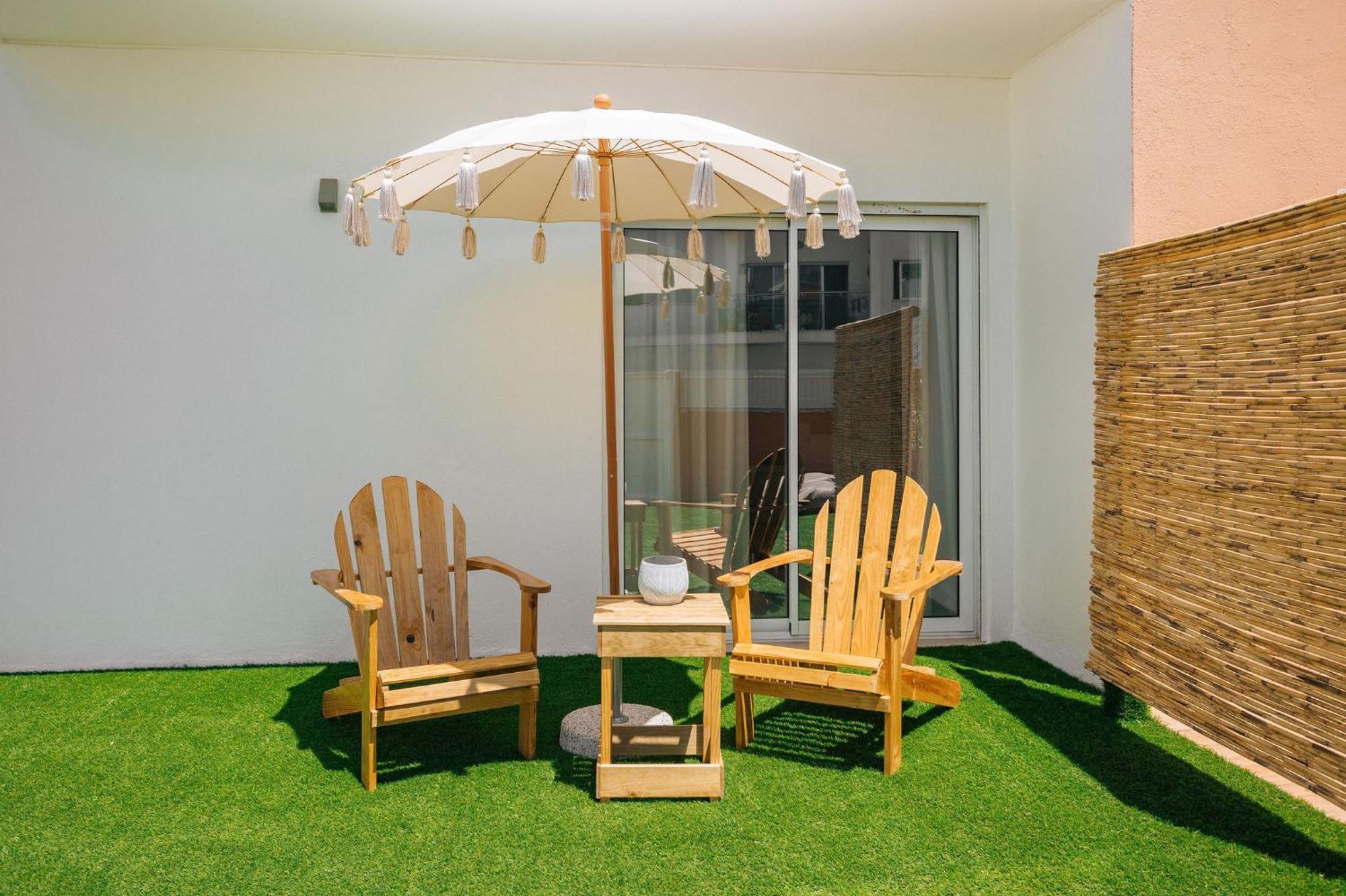 Coral Boutique Suites อัลบูเฟรา ภายนอก รูปภาพ